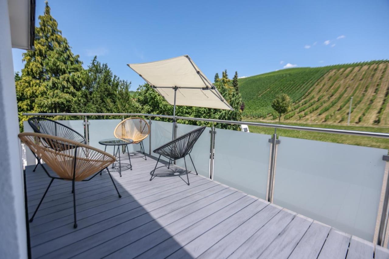 Penthouse-Wohnung I 100 Qm I Blick Auf Die Weinreben I Nespresso I Emma Matratzen Auggen Luaran gambar